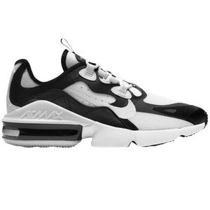 Nike Woman’s air max infinity 2 black and white size 5.5